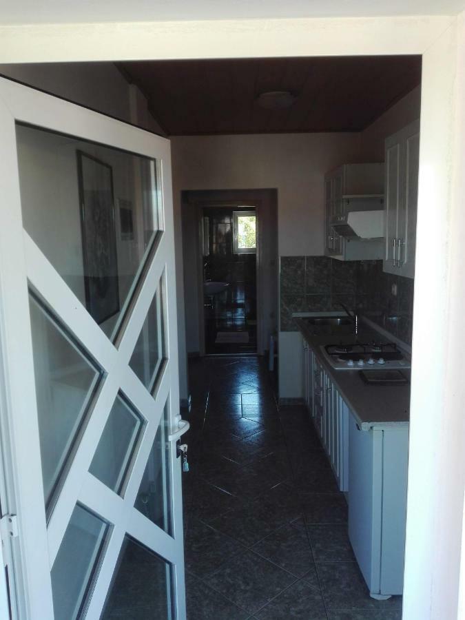 Apartments Jadranska บีโอกราดนาโมรู ภายนอก รูปภาพ